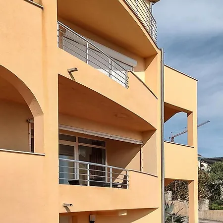 Apartman Carlo * Trogir