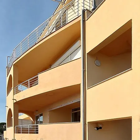 Apartman Carlo Apartment