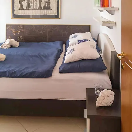 Apartman Carlo *